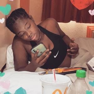 Meet your Posher, Zymaiya